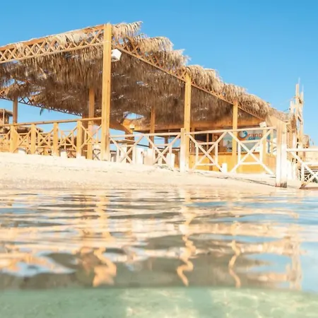 Sea View Serviced Apartment - Bahia Hurghada - Prime Location