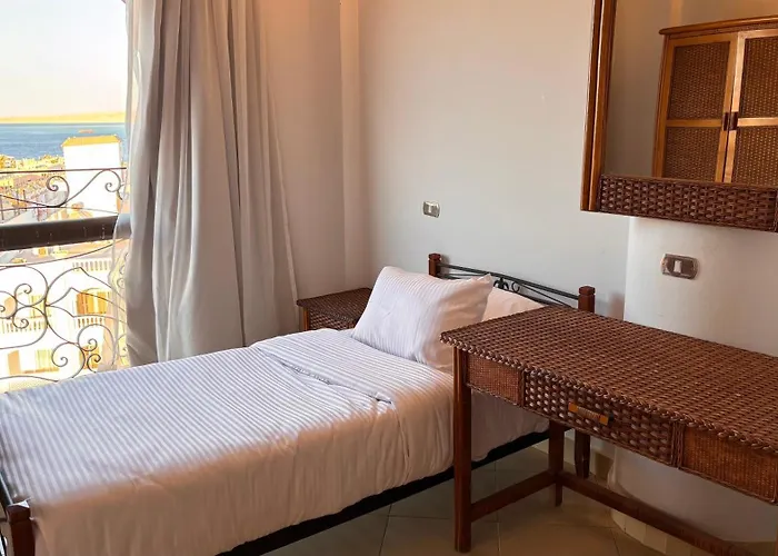 Sea View Serviced - Bahia - Prime Location 3*